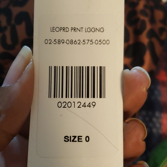 DONATED!Fashion to Figure Leopard Print Leggings - Picture 6 of 7